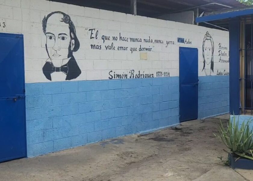Aulas de Primaria Almirante Lino de Clemente Cumaná